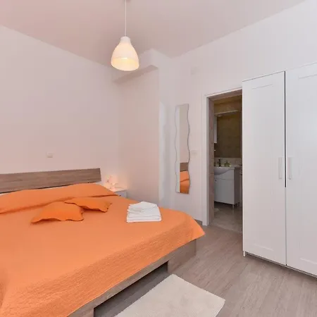 Guest house Old Town 4*